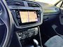 Volkswagen Tiguan Allspace 1.5 TSI | DSG | Highline | 7-persoons | Stoelmassage | Camera | Stoel/stuurverwarming | LED koplampen | Digital display | Nette staat | Incl. btw