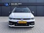 Volkswagen Golf 1.5 eHybrid GTE | Incl. 12 maanden garantie | Schuif/kantel dak | SOH 94% | Trekhaak | Parkeercamera | Stoel ventilatie/verwarming | Stuurwielverwarming | Adaptieve cruise control | Apple carplay/Android auto | Head-up display | Climate control Parkeersensoren voor en achter | IQ.Lights | Sfeerverlichting | Navigatie |