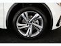 Volkswagen Tiguan 1.4 TSI 245pk eHybrid R-Line Business+ Trekhaak Camera Stoelverwarming Keyless Virtual Cockpit LED Navigatie