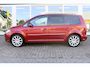 Volkswagen Touran 1.4 TSI Highline 7p, **Diverse Beschadigingen**Climate, Cruise, PDC V+A, Trekhaak, Stoelverwarming, Pano, Navi, Meeneemprijs!!!