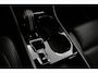 Volvo XC40 1.5 T5 Recharge R-Design Panoramisch dak Navigatie Apple Carplay/Android Auto Parkeersensoren Camera Adaptive Cruise Control Elektrische bestuurdersstoel met geheugen Stoelverwarming LED-koplampen Inductielader