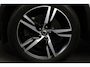 Volvo XC40 1.5 T5 Recharge R-Design Panoramisch dak Navigatie Apple Carplay/Android Auto Parkeersensoren Camera Adaptive Cruise Control Elektrische bestuurdersstoel met geheugen Stoelverwarming LED-koplampen Inductielader