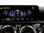 Mercedes-Benz A-klasse 180 Premium Plus | AMG | Panoramadak | Widescreen | Rijassistentiepakket | Stoelverwarming |