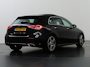 Mercedes-Benz A-klasse 180 Premium Plus | AMG | Panoramadak | Widescreen | Rijassistentiepakket | Stoelverwarming |