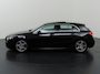 Mercedes-Benz A-klasse 180 Premium Plus | AMG | Panoramadak | Widescreen | Rijassistentiepakket | Stoelverwarming |
