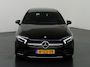Mercedes-Benz A-klasse 180 Premium Plus | AMG | Panoramadak | Widescreen | Rijassistentiepakket | Stoelverwarming |
