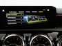 Mercedes-Benz A-klasse 180 Premium Plus | AMG | Panoramadak | Widescreen | Rijassistentiepakket | Stoelverwarming |