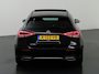 Mercedes-Benz A-klasse 180 Premium Plus | AMG | Panoramadak | Widescreen | Rijassistentiepakket | Stoelverwarming |