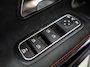 Mercedes-Benz A-klasse 180 Premium Plus | AMG | Panoramadak | Widescreen | Rijassistentiepakket | Stoelverwarming |