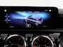 Mercedes-Benz A-klasse 180 Premium Plus | AMG | Panoramadak | Widescreen | Rijassistentiepakket | Stoelverwarming |