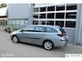 Toyota Auris Touring Sports 1.8 Hybrid Active | NL Auto Boekjes | Navigatie | Parkeersensoren achter.