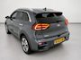Kia Niro EV e-Niro DynamicPlusLine 64 kWh | SOH 100% | 3 Fase laden | Schuif/kanteldak | Half Leder | Andriod Auto | Apple carplay | Navigatie