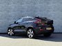 Volvo C40 Recharge Plus 69 kWh | Adaptieve Cruise Control | Panoramadak | Parkeercamera | Dodehoek Detectie | Stoel-/Stuurverwarming | Warmtepomp | Michelin All-Season |