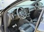 Volvo XC40 T5 Recharge R-Design | Trekhaak semi elektrisch wegklapbaar | Lederen bekleding | Adaptieve Cruise Control met Pilot Assist | Verwarmbare voorruit | Harman Kardon | 19 inch lichtmetalen velgen | Verwarmbare voorstoelen & stuurwiel | Elektrisch verstelbare voorstoelen