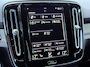 Volvo XC40 T5 Recharge R-Design | Trekhaak semi elektrisch wegklapbaar | Lederen bekleding | Adaptieve Cruise Control met Pilot Assist | Verwarmbare voorruit | Harman Kardon | 19 inch lichtmetalen velgen | Verwarmbare voorstoelen & stuurwiel | Elektrisch verstelbare voorstoelen