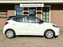 Hyundai i10 1.0 TWO TONE / STUUR/STOELVERWARMING / PDC / CARPLAY