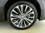Toyota Corolla Touring Sports Hybrid 140 Dynamic | Dodehoek detectie | Apple Carplay / Android Auto | Stoelverwarming | Parkeersensoren voor/achter | Adaptive Cruise | Keyless | Clima | Camera | Full LED | 17 inch