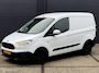 Ford Transit Courier 1.5 TDCI Trend - AIRCO - NAVI - TREKHAAK - SCHUIFDEUR - MULTIMEDIA - EL. RAMEN + SPIEGELS - CPV - MIDDENARMSTEUN - NAP - NL AUTO - APK TM 18-06-2027 - EX BTW -