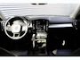 Volvo XC40 1.5 T5 Recharge Business Pro | 360 Graden Camera | Elektrisch Verstelbare Voorstoelen Met Geheugen | Lederen Bekleding | Getint Glas | Adaptive Cruise Control | Pilot Assist | Stuurverwarming | Stoelverwarming | BLIS | Park Pilot Assist | Keyless | Elektrische Achterklep | Adaptieve Verlichting Met Bochtlicht | Navigatie | Bluetooth | Apple Carplay | Android Auto |