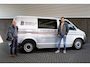 Toyota Hilux 2.8 D-4D 204PK Xtra Cab Invincible automaat Trekhaak 3.5T, zeer compleet