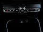 Volvo XC40 1.5 T3 163PK Momentum Camera Apple-Carplay Leer