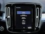 Volvo XC40 1.5 T3 163PK Momentum Camera Apple-Carplay Leer