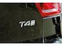 Volvo XC40 2.0 T4 Inscription | Lederen Bekleding | Trekhaak | Panoramisch Schuif-/Kanteldak | Pilot Assist | Adaptive Cruise Control | 19-inch Lichtmetalen Velgen | Stoelverwarming Voor- en Achterin | Stuurverwarming | Keyless | Apple Carplay/Android Auto | DAB | Navigatie | Bluetooth | Elektrische Achterklep |