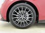 Mercedes-Benz C-klasse 400 4MATIC Launch Edition 94 kWh | Premium pakket | Winterpakket | Rijassistentiepakket Plus | Trekhaak | Panoramisch dak | Augmented Reality navigatie | Sierelementen zwart scheepsdek hout | 20" multispaaks lichtmetalen AMG velgen |