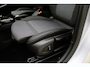 Opel Crossland 1.2 Turbo Level 3 | Automaat | Navigatie | Climate control | 17" Lichtmetalen velgen | Camera | Getint glas | Keyless entry en start | Cruise control
