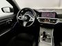 BMW 3-Serie Touring 330e Business Edition Plus M-Sport / 1.500 kg Elektrische trekhaak / Stuur- en stoelverwarming / Navigatie / Camera / Adaptieve Cruise Control / Climate Control /