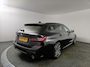BMW 3-Serie Touring 330e Business Edition Plus M-Sport / 1.500 kg Elektrische trekhaak / Stuur- en stoelverwarming / Navigatie / Camera / Adaptieve Cruise Control / Climate Control /
