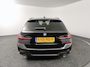 BMW 3-Serie Touring 330e Business Edition Plus M-Sport / 1.500 kg Elektrische trekhaak / Stuur- en stoelverwarming / Navigatie / Camera / Adaptieve Cruise Control / Climate Control /
