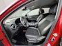 Hyundai Kona Electric EV Fashion Design 39 kWh / Dealer onderhouden / Accu SoH 98,6 % / HUD / Warmtepomp / CCS snel laden / Camera / Navigatie / Krell audio / 17" LM wielen /