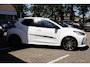 Toyota Yaris 1.5 HYBRID GR-SPORT NL-AUTO 1E-EIGENAAR PARK-SENSOREN BLIND-SPOT KEYLESS LED STOELVERW APPLE/ANDROID LED CLIMA LM-VELGEN