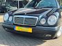 Mercedes-Benz E-klasse 200 Avantgarde Automaat Onderhoud compleet aanwezig Showroomstaat!