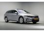 Volkswagen Passat VARIANT 1.5 TSI Business Aut. [ Panorama LED Virtual Stoelverwarming ]
