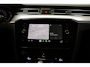 Volkswagen Passat VARIANT 1.5 TSI Business Aut. [ Panorama LED Virtual Stoelverwarming ]