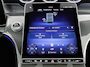 Mercedes-Benz GLC 300e 4MATIC Business Solution AMG | Premium | Winterpakket | Nightpakket | Rijassistentiepakket Plus | Trekhaak | Panoramaschuifdak | Burmester® 3D surround sound | Middenconsole metaalstructuur | 20 inch vijfspaaks lichtmetalen AMG-velgen | Treeplanken |