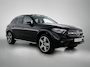 Mercedes-Benz GLC 300e 4MATIC Business Solution AMG | Premium | Winterpakket | Nightpakket | Rijassistentiepakket Plus | Trekhaak | Panoramaschuifdak | Burmester® 3D surround sound | Middenconsole metaalstructuur | 20 inch vijfspaaks lichtmetalen AMG-velgen | Treeplanken |