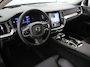 Volvo V60 2.0 T8 Plug-in hybrid AWD Ultra Dark | Trekhaak | 360 camera | Adaptieve cruise control | Panoramadak | HUD | Stoelverwarming V+A | Harman\Kardon | Memory stoelen |