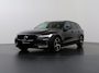 Volvo V60 2.0 T8 Plug-in hybrid AWD Ultra Dark | Trekhaak | 360 camera | Adaptieve cruise control | Panoramadak | HUD | Stoelverwarming V+A | Harman\Kardon | Memory stoelen |