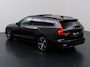 Volvo V60 2.0 T8 Plug-in hybrid AWD Ultra Dark | Trekhaak | 360 camera | Adaptieve cruise control | Panoramadak | HUD | Stoelverwarming V+A | Harman\Kardon | Memory stoelen |