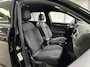 Volkswagen T-Roc 1.5 TSI R-Line Business | IQ-Light | Keyless-pack | Stoel- & stuur verwarming | Dodehoekherkenning | ACC
