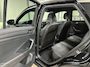 Volkswagen T-Roc 1.5 TSI R-Line Business | IQ-Light | Keyless-pack | Stoel- & stuur verwarming | Dodehoekherkenning | ACC