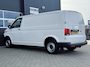 Volkswagen Transporter 2.0 TDI 110pk L2H1 | Navi | Kastinrichting Sortimo | Winterpack | Cruise | CarPlay | DAB | Betonplex