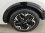 Kia Niro EV 64.8 kWh 204pk DynamicLine | SOH 100% | Nieuwe Model | Half Leder/Stof | CarPlay | ACC | Navi | Camera | PDC V + A |17