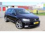 Volkswagen Tiguan 2.0 TDI Highline R- line AUTOMAAT MULTIMEDIA SENSOREN ALCANTARA