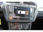 Volkswagen Tiguan 2.0 TDI Highline R- line AUTOMAAT MULTIMEDIA SENSOREN ALCANTARA