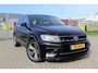Volkswagen Tiguan 2.0 TDI Highline R- line AUTOMAAT MULTIMEDIA SENSOREN ALCANTARA