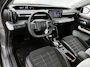 Citroën C3 Max Hybrid 110pk Automaat | Navigatie | Achteruitrijcamera | Climate Control | Cruise Control | Parkeersensoren | Bluetooth | Draadloze Apple Carplay / Android Auto | Comfortstoelen | Elektrisch inklapbare spiegels | Led koplampen | Afwijkende dakkleur | Donker getint glas | 17" lichtmetalen velgen |